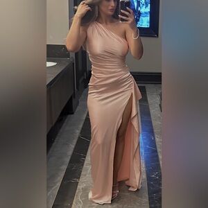 Elegant Pink One-Shoulder Dress